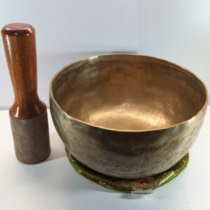 Antique Singing Bowl- Thado Batti - Note F# (179Hz-184Hz)